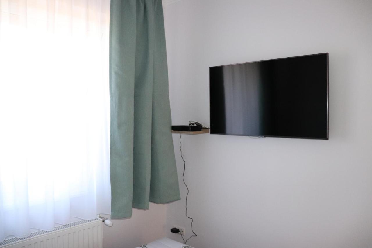 Liget Apartmanhaz Kehidakustány Exterior photo