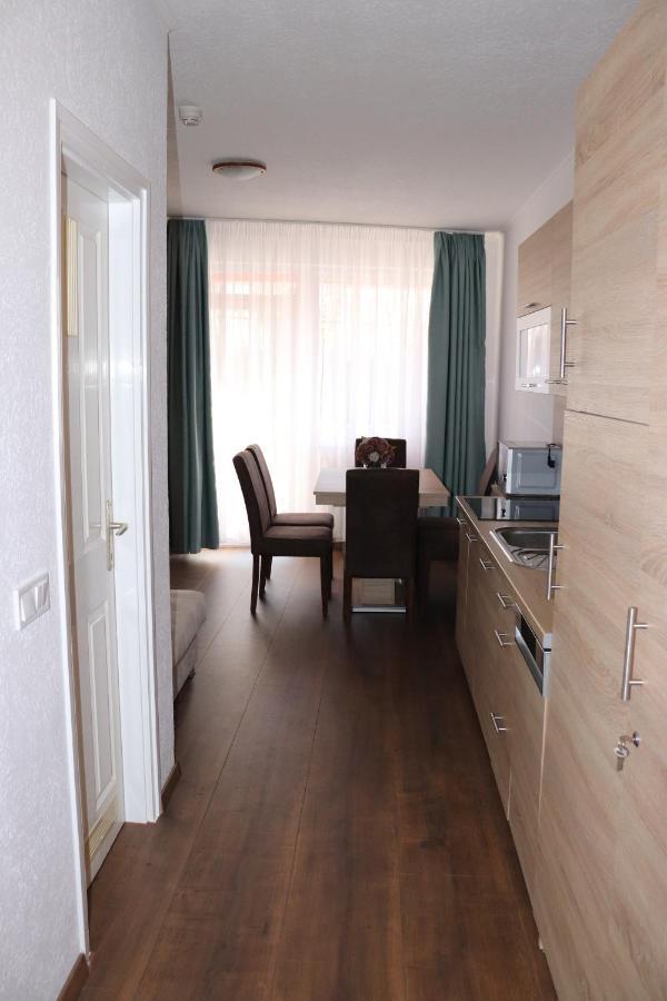 Liget Apartmanhaz Kehidakustány Exterior photo