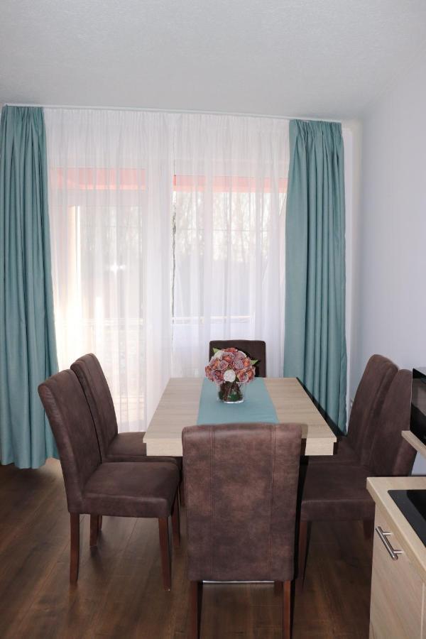 Liget Apartmanhaz Kehidakustány Exterior photo